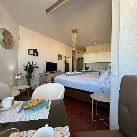 Zenith - Hypercenter - Seaview Apartment *